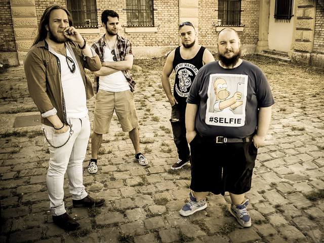 HOT BEAVER - Az első önálló klubkoncert