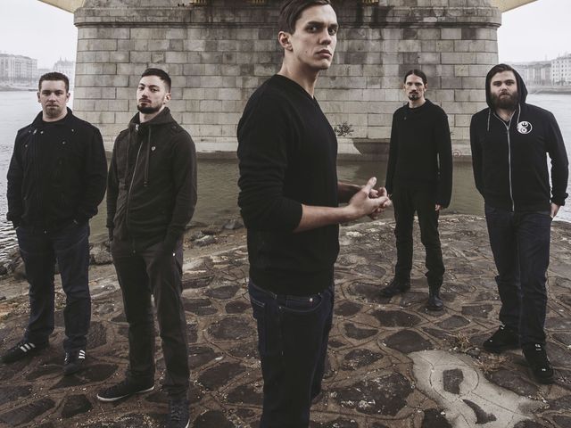 STABBED - Szöveges őrület az EP egyik dalához: Creed