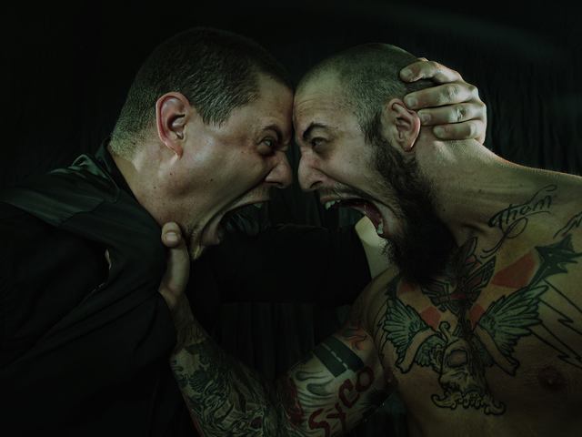 LEANDER KILLS – Az igazi Túlélő show: koncert és pankráció egy helyszínen