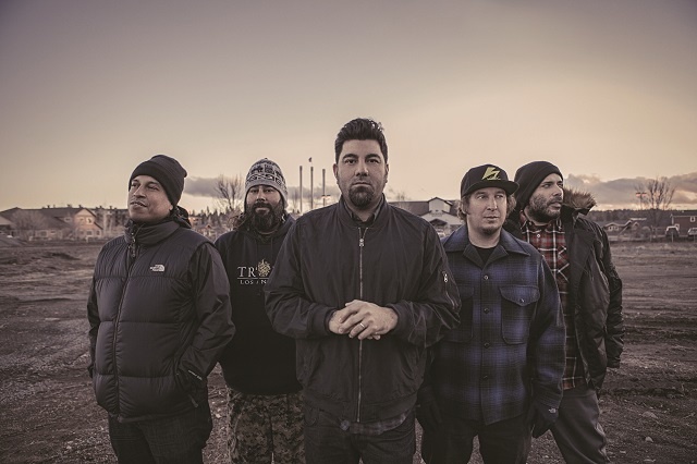 deftones_2016.jpg