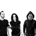 Ledöntötte a koronavírus az Evanescence tagjait - elhalasztják koncertjüket