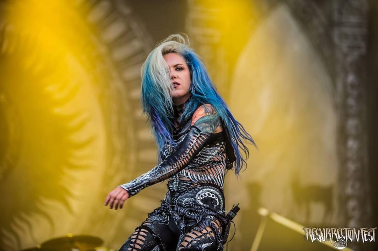 Alissa White-Gluz: " A világnak több extrém metálra lenne szüksége!"