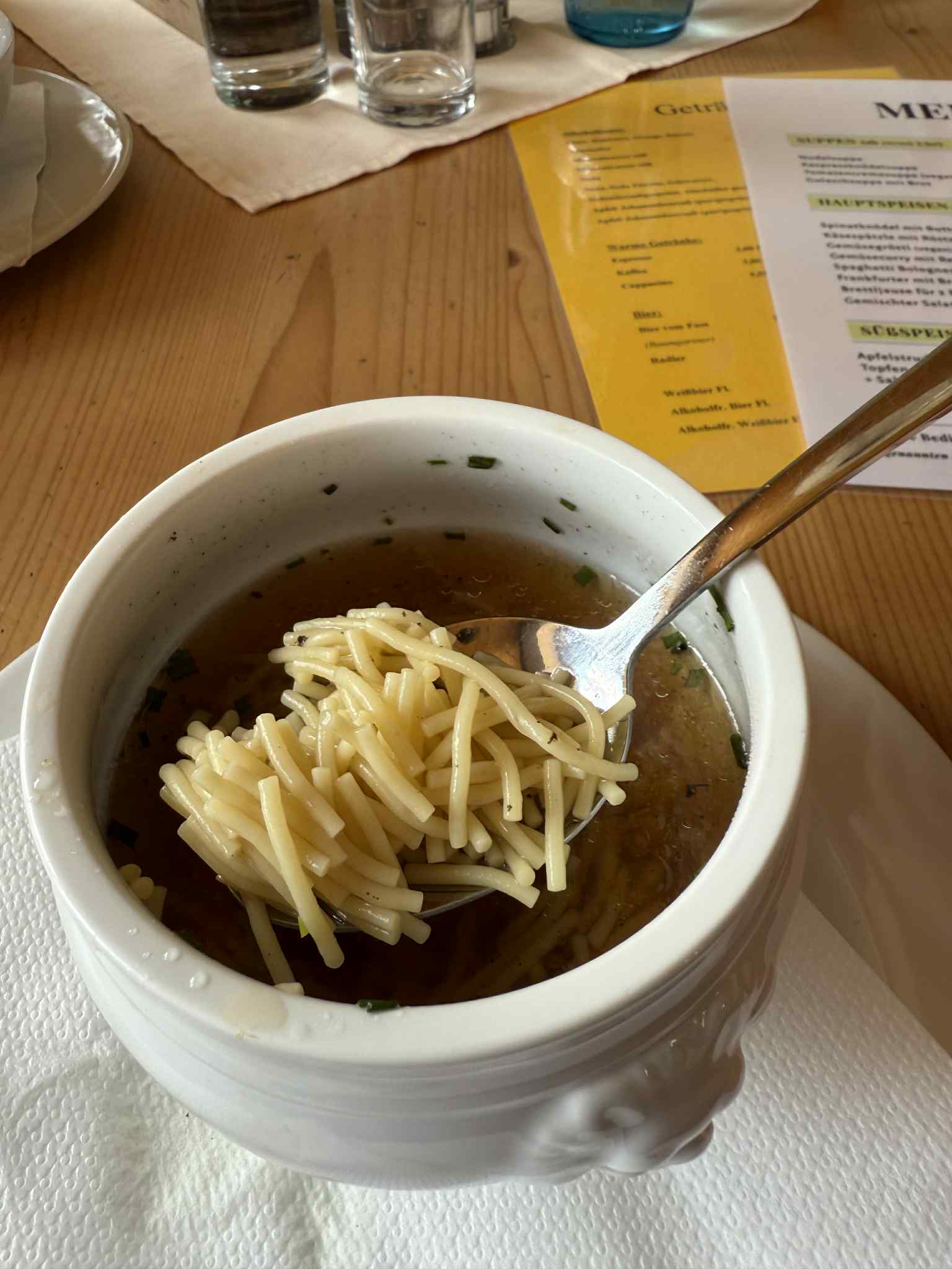 Karl Ludwig Haus turistaház leves rax túra