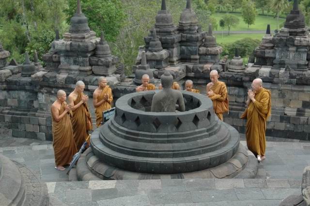 borobudur3.jpg