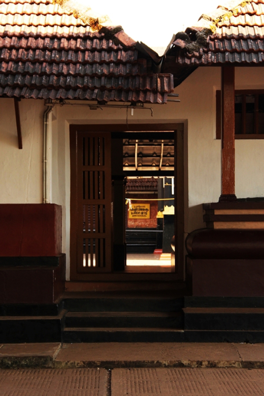 peralassery5.jpg