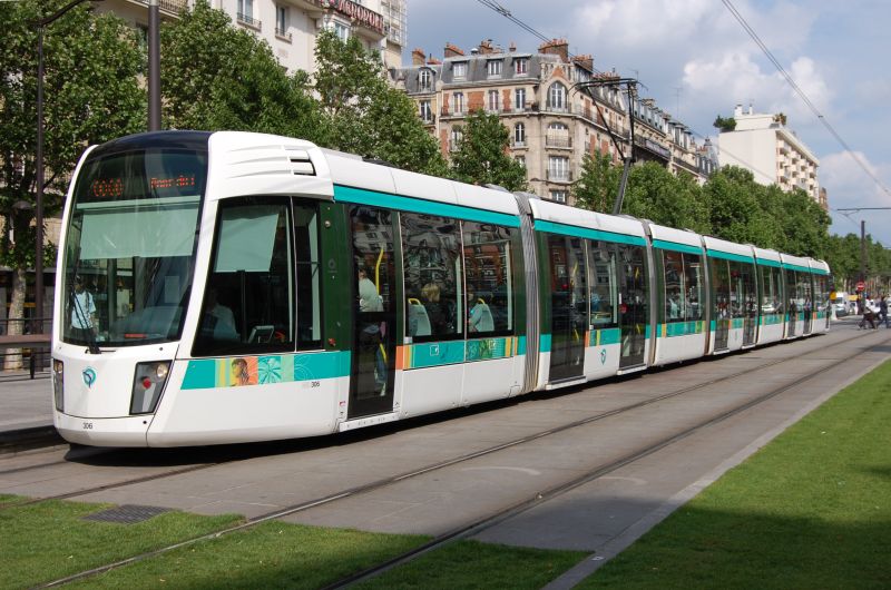 5 Paris T3 Citadis 402 (5.75).jpg