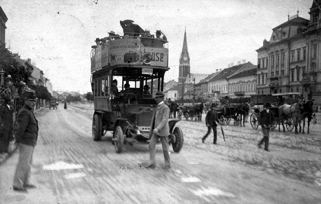 arad andrássy tér 5.jpg