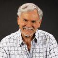 Nem gyengék vagyunk, hanem hallgatók – Dr. Warren Farrell gondolatai a modern férfiról