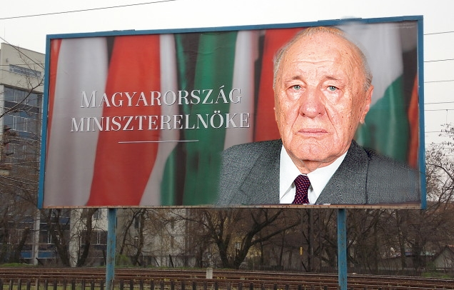 Orban_Viktor_kormanyfo_Fidesz_oriasplakat_Magyarorszag_miniszterelnoke_valasztas_2014_mem_Kadar_Janos.png