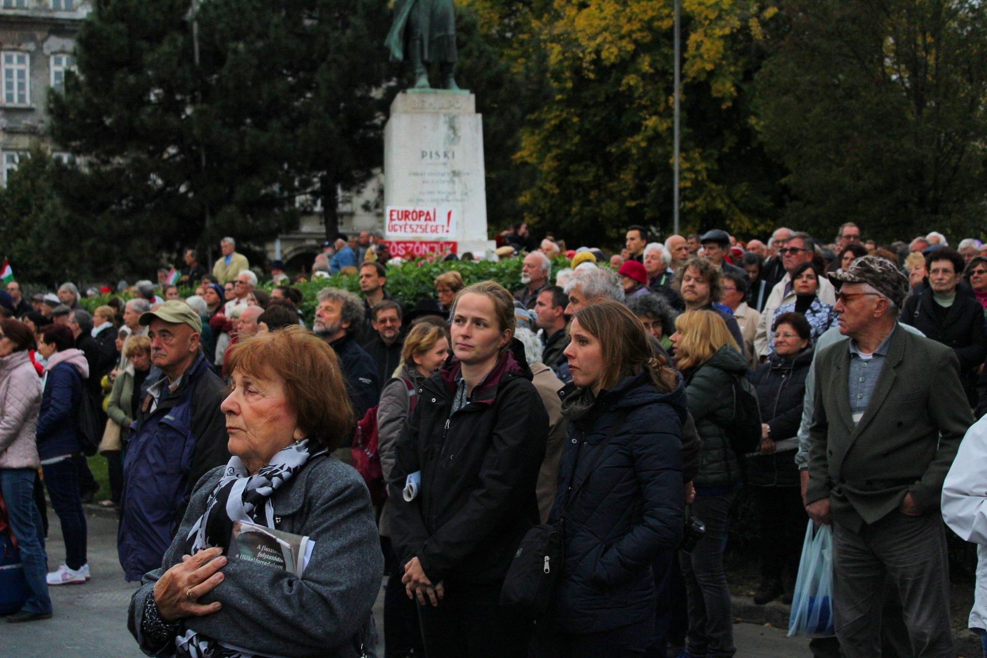 bem_jozsef_ter_kozos_ellenzeki_tuntetes_oktober_23a_20181023_8.jpg