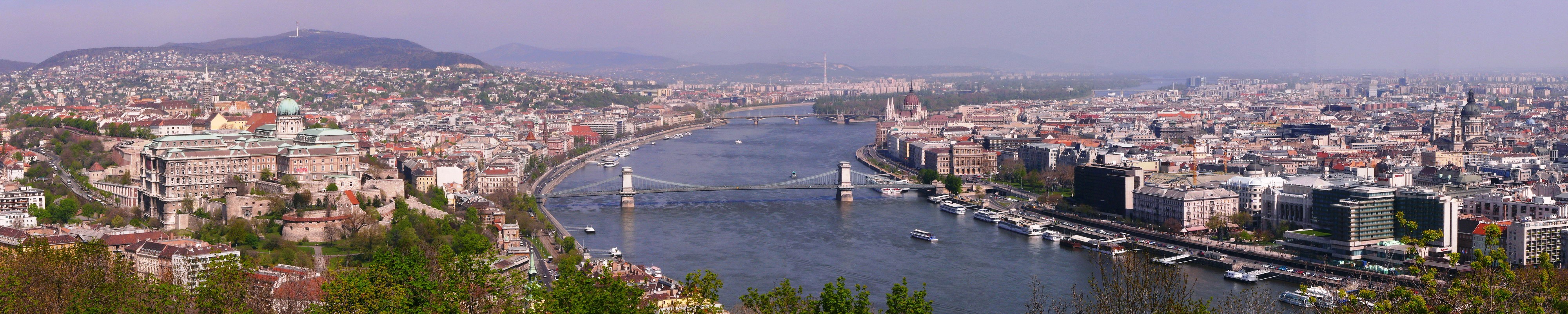 Budapest_panorama_2.jpg