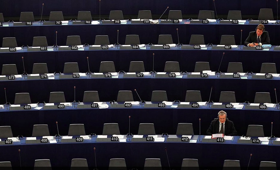 eu-parliamentary-debate.jpg