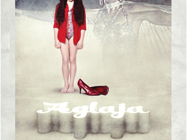 Aglaja – a Legalja (2012)