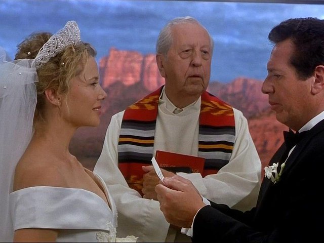 Tini Scal Nagy Filmjei - Nőfaló UFO (2000)