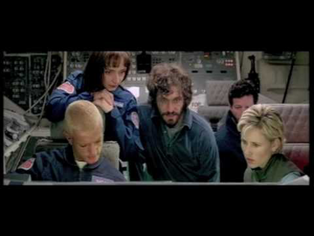 Stranded (Naufragos) 2001