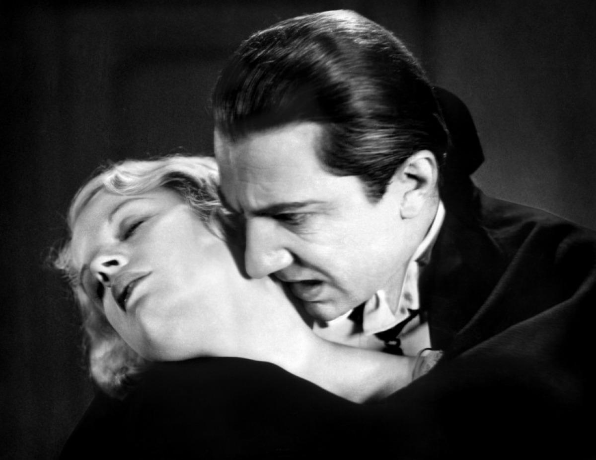 dracula-1931-04-g.jpg