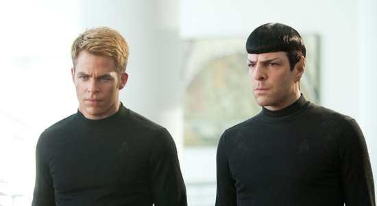 star-trek-into-darkness-12-06-2013-17-05-2013-13-g.jpg