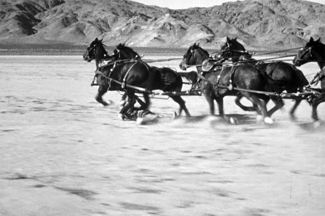 Yakima_Canutt_Stagecoach2_1.jpg