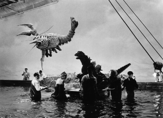 Godzilla-vs-the-Sea-Monster-520x378.jpg
