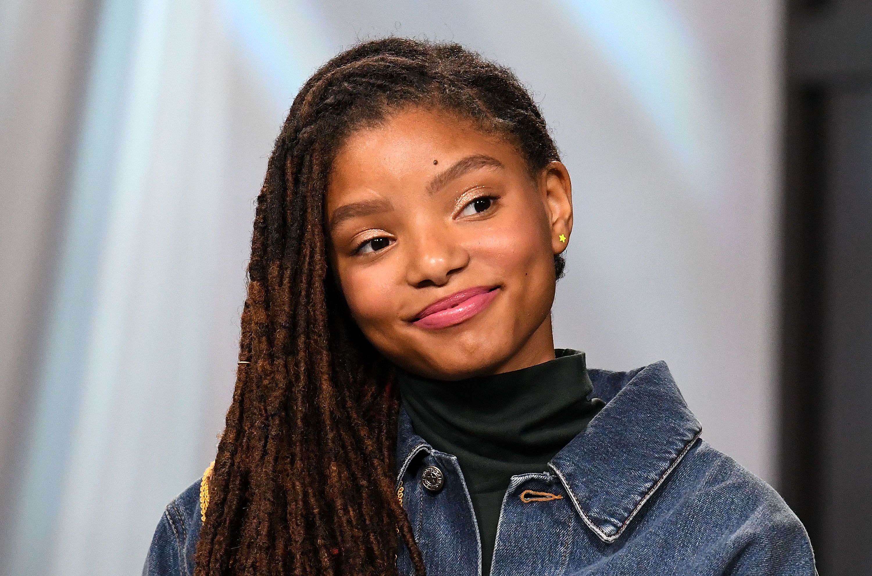 halle-bailey-of-r-b-duo-chloe-x-halle-visits-build-to-news-photo-875526188-1562600090.jpg