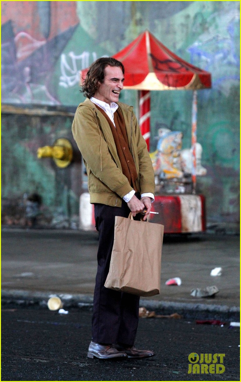 joaquin-phoenix-the-joker-movie-03.jpg