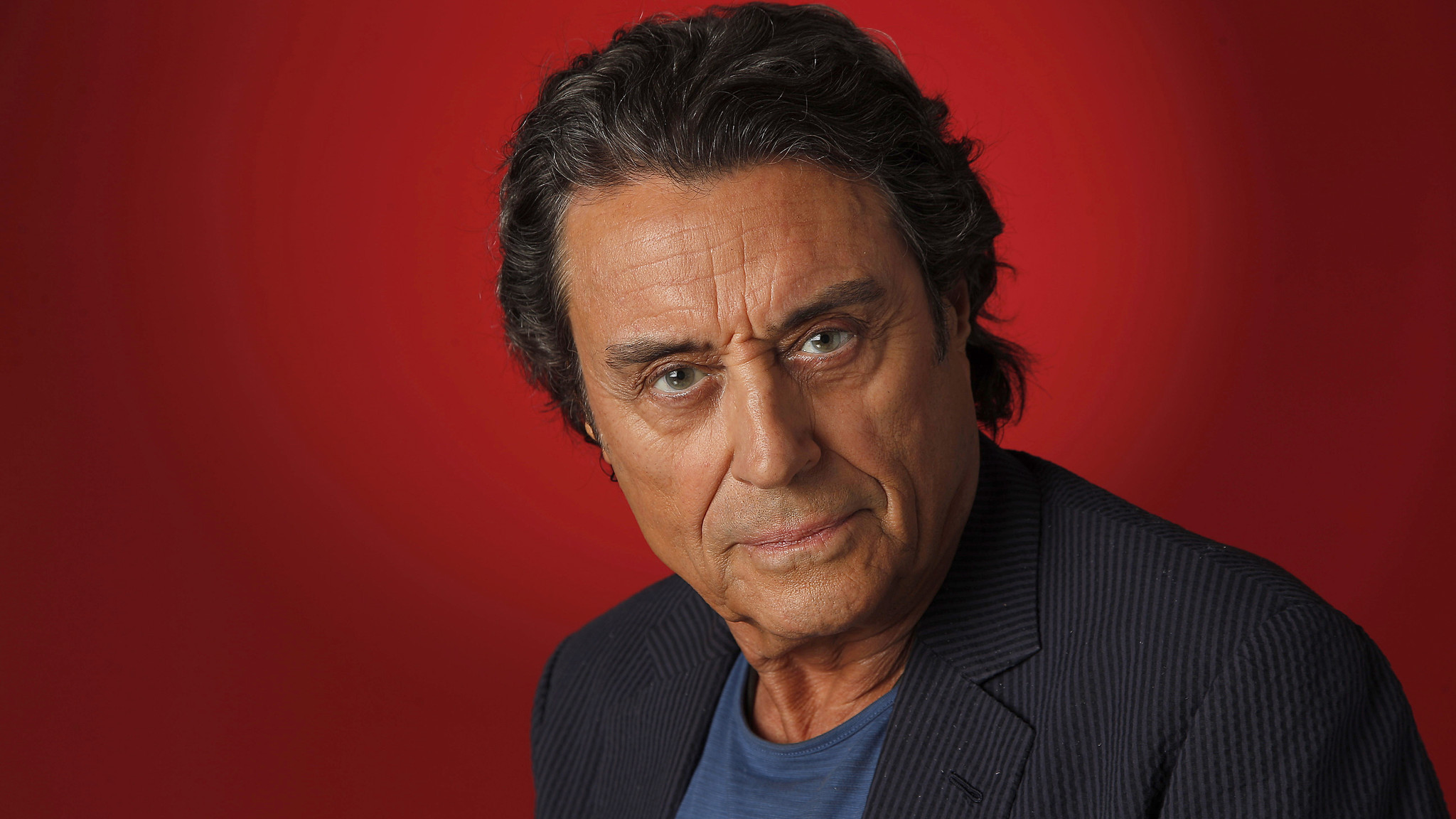 la-en-emmy-chat-ian-mcshane-american-gods-full-20170503.jpg