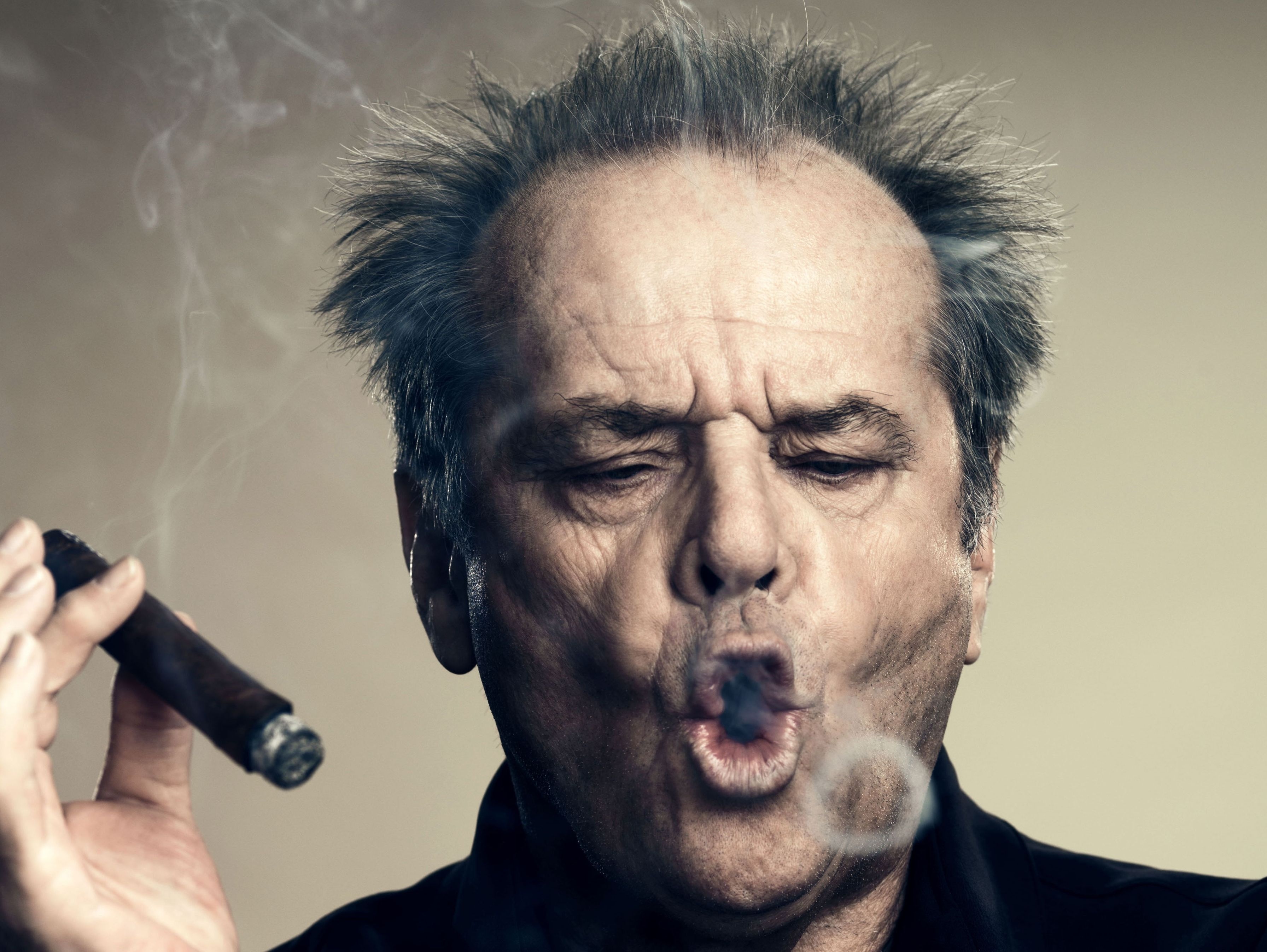 man-jack-nicholson-actor-and-cigar-smoke.jpg