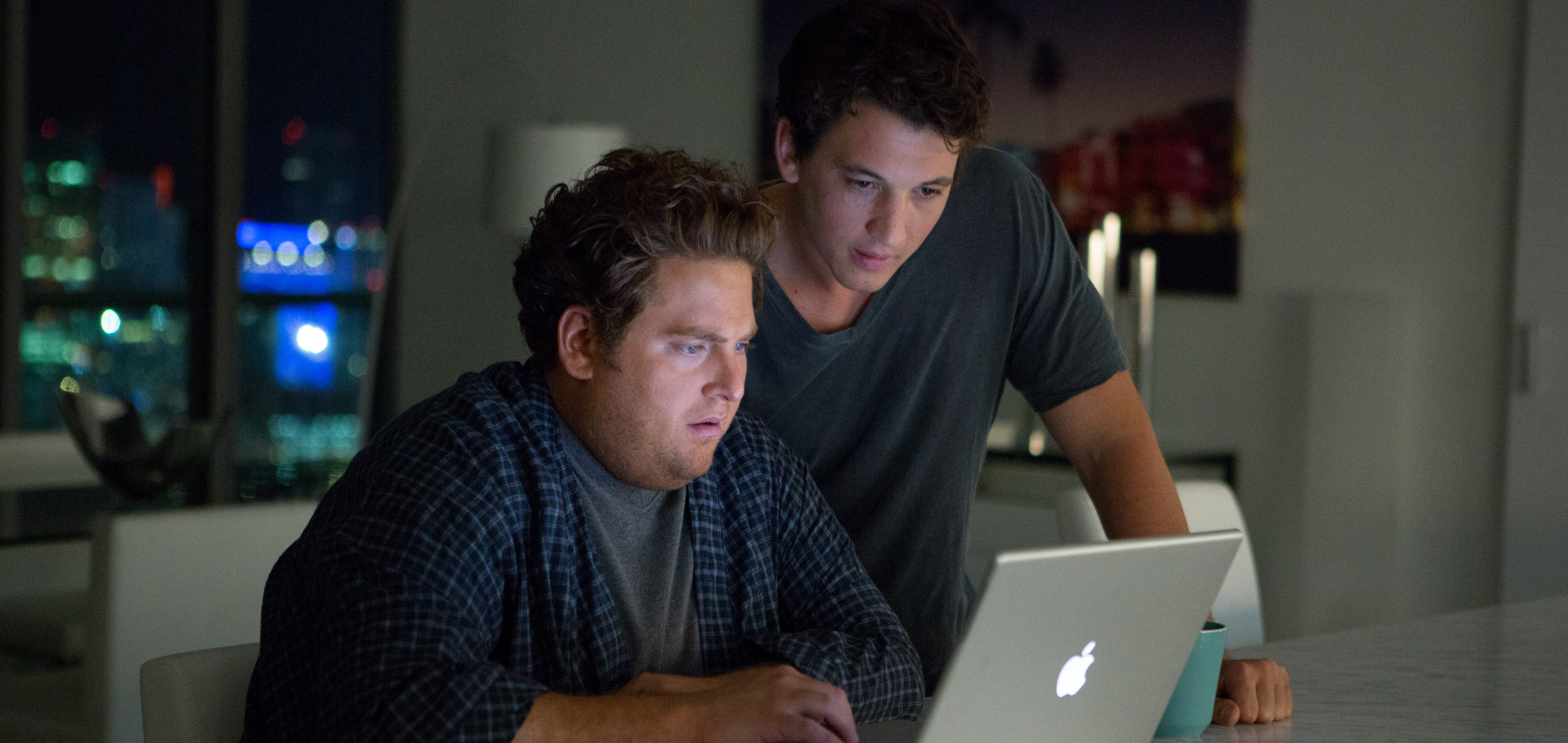 miles-teller-jonah-hill-war-dogs-image.jpg