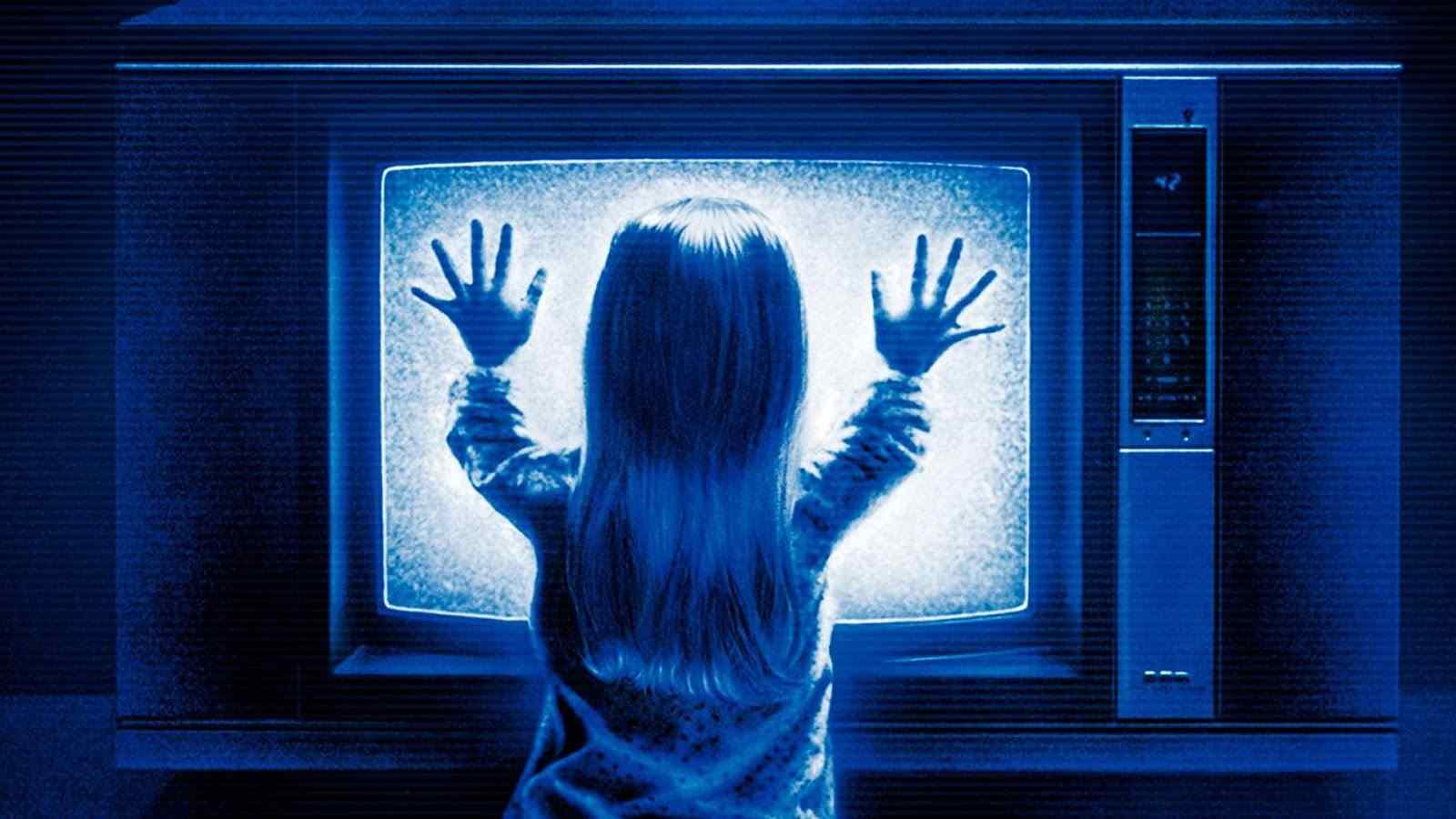 poltergeist-carol-anne-tv.jpg