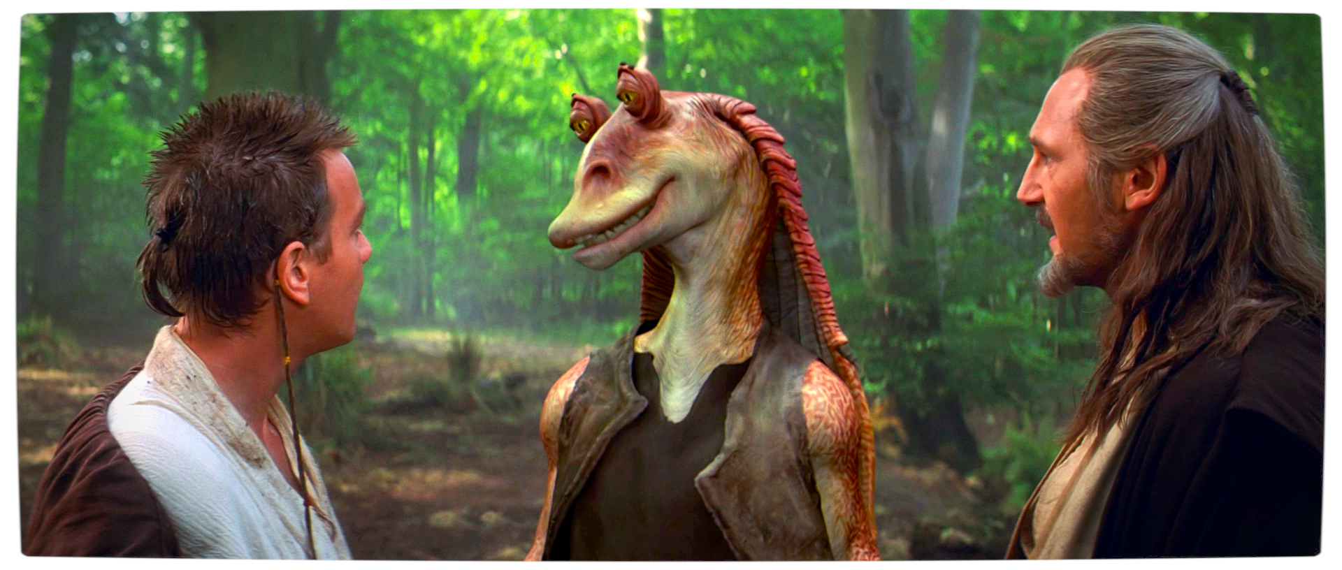 vamers-fyi-movies-jar-jar-binks-was-meant-to-die-in-the-phantom-menace-jar-jar-binks-with-obi-wan-and-qui-gon-jin.jpg