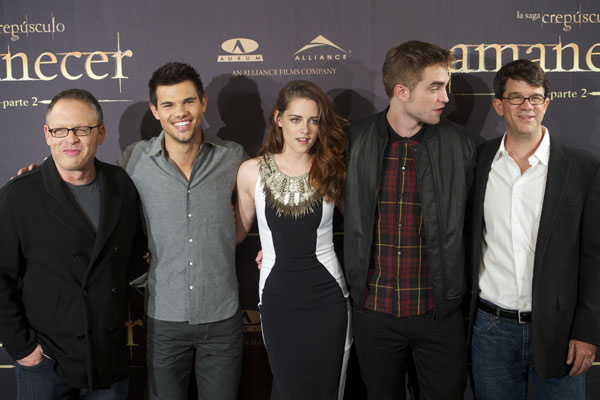 twilight-breaking-dawn-gang-speaks-out.jpg