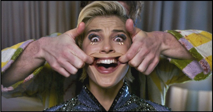 smile_naomi_scott.jpg