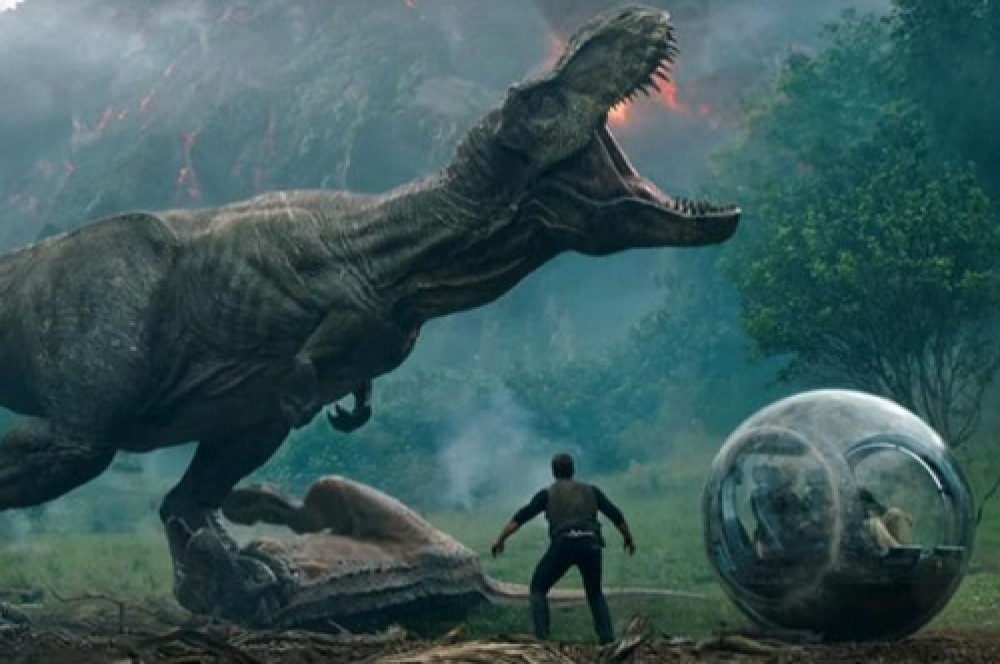 Jurassic World - A Bukás Kora Kritika