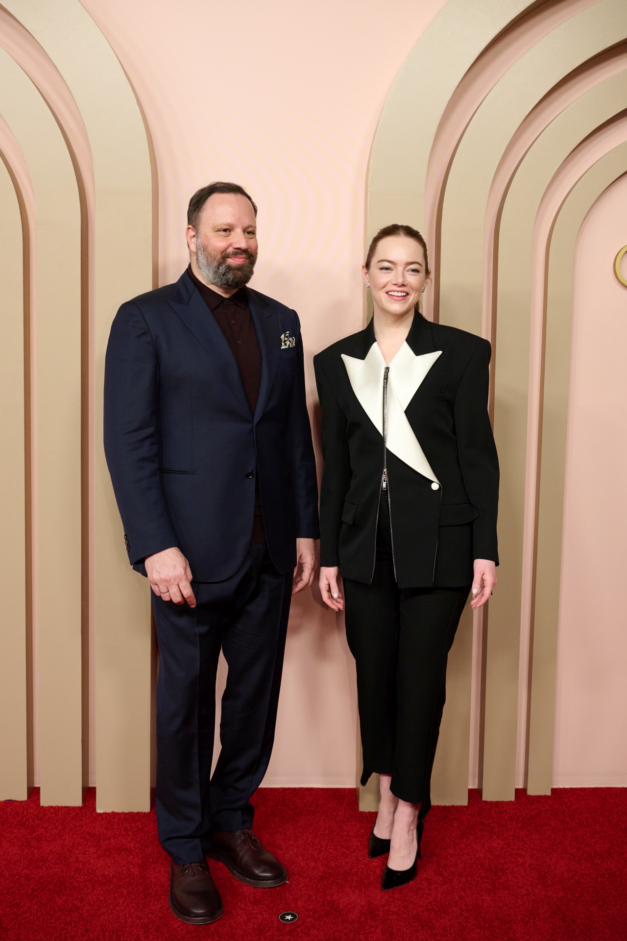 Yorgos Lanthimos és Emma Stone