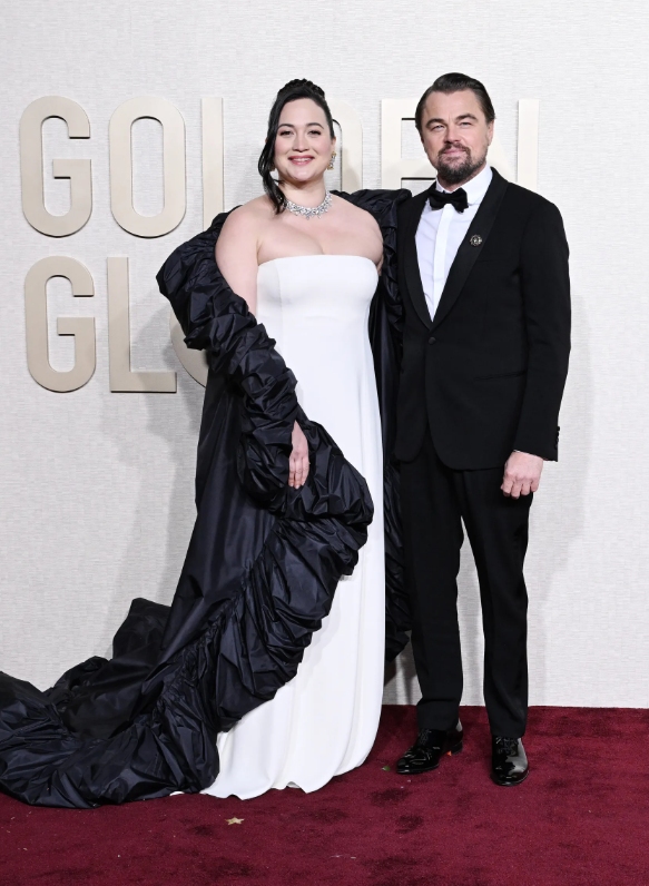 Lily Gladstone és Leonardo DiCaprio