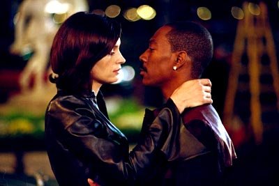 famke-janssen-eddie-murphy_kiss_me_ispy.jpg