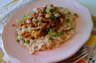 Maradékból 10 perces kínai kaja: Édes-savanyú-csípős csirke/rizzsel és kesudióval…