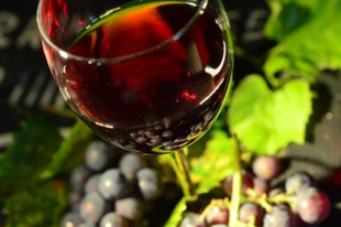 Szíverősítő bor 800 éves titkos receptje