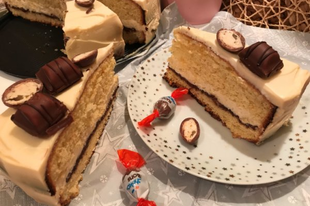 Fini csodasüti: Kinder Schoko Bons torta, mascarpone-nutellás krémmel