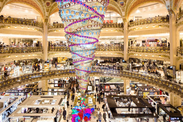 galeries-lafayette-christmas-2014-600x400.jpg