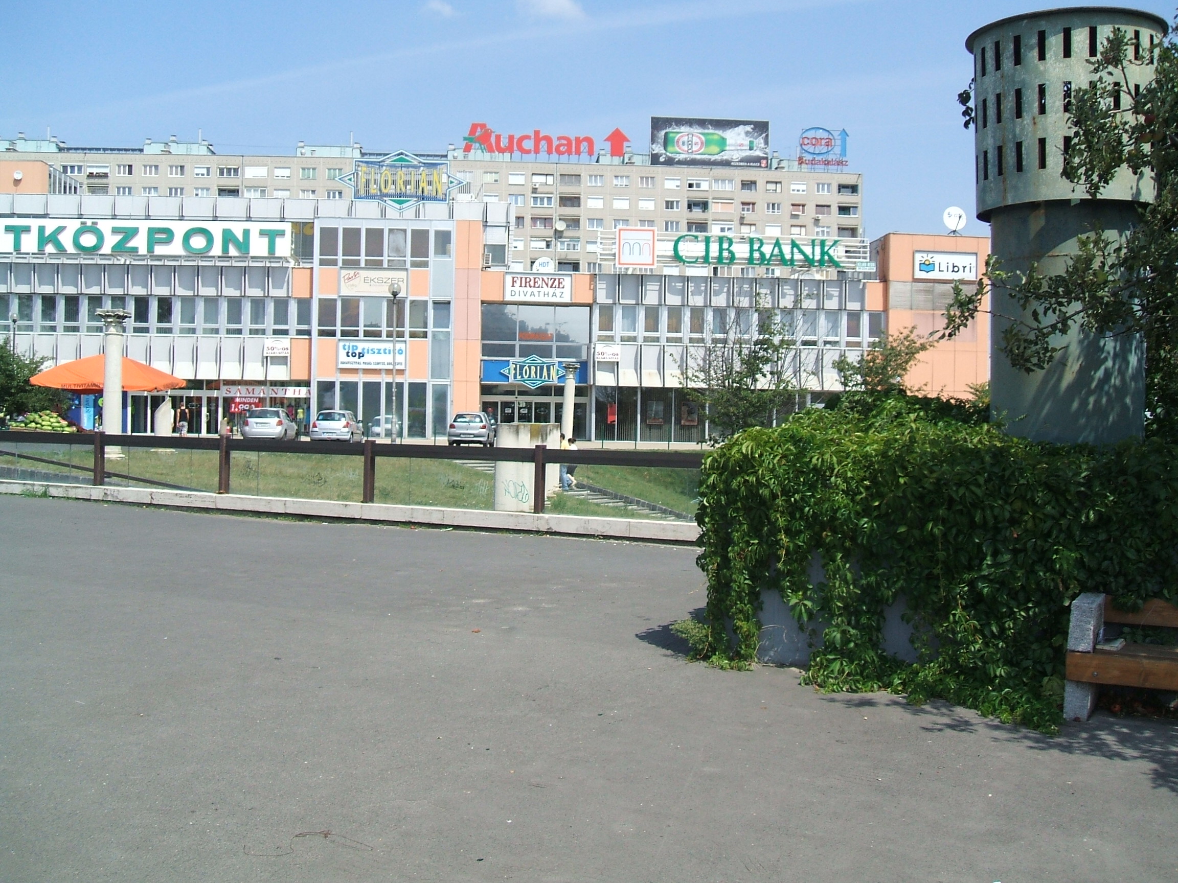 Vértes Center, pláza Tatabánya, bevásárlóközpont Tatabánya