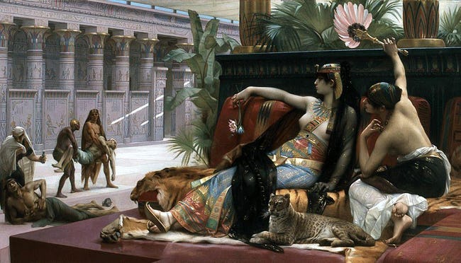 in-order-to-fund-her-treasury-cleopatra-stole-gold-from-alexander-the-great_s-grave-photo-u2.jpg