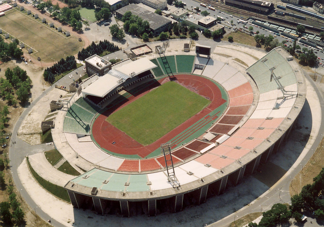 Puskás Ferenc Stadion - szabad szemmel szinte nem is látni a különbséget a régihez képest