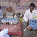 Utcai fogorvosok Indiában