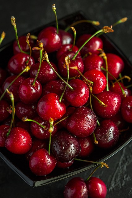 cherry-1914118_640.jpg