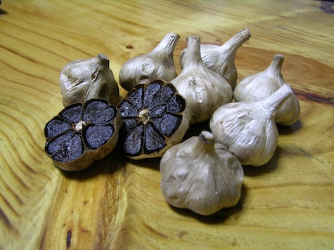 black-garlic-kicsi.jpg