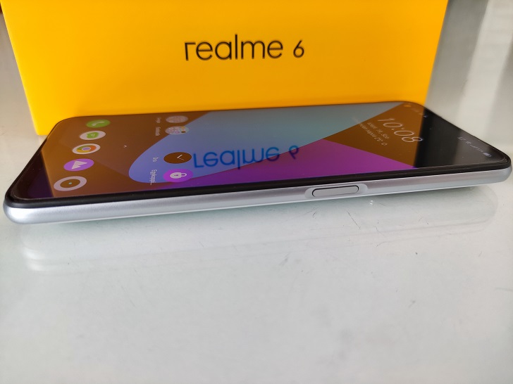 realme_6-3.jpg
