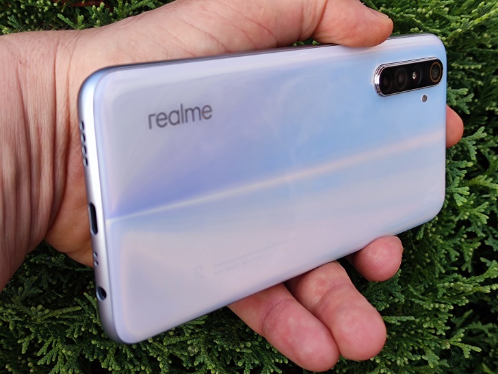 realme_6-5.jpg