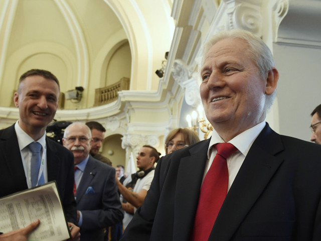 Randevú miniszterelnök Szingapúrban