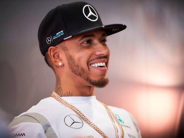 F1 Hamiltoné volt a végszó a harmadik szabadedzésen, Szocsiban